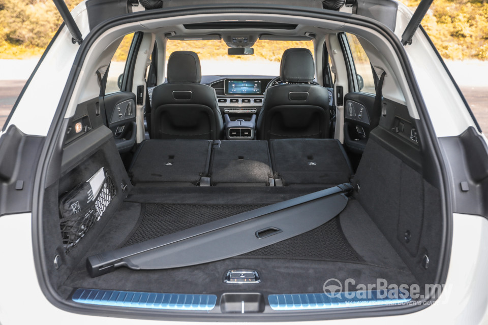 Mercedes-Benz GLE V167 (2019) Interior