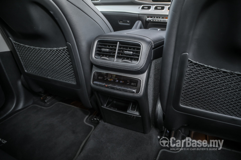 Mercedes-Benz GLE V167 (2019) Interior