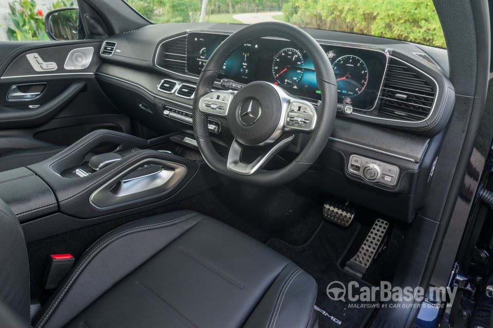 Mercedes-Benz GLE V167 (2019) Interior