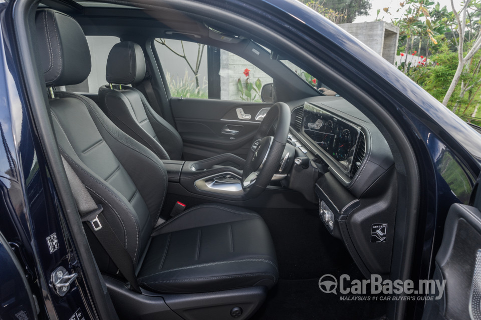 Mercedes-Benz GLE V167 (2019) Interior