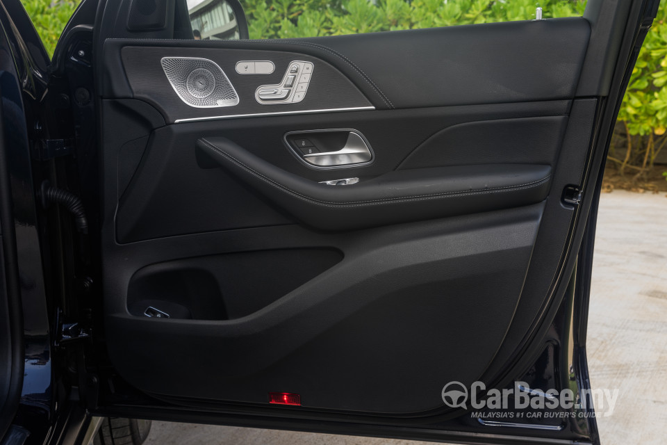 Mercedes-Benz GLE V167 (2019) Interior