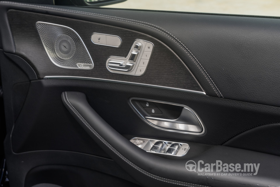 Mercedes-Benz GLE V167 (2019) Interior
