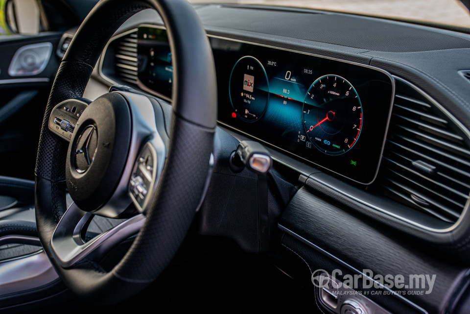 Mercedes-Benz GLE V167 (2019) Interior