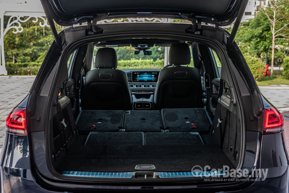Mercedes-Benz GLE V167 (2019) Interior