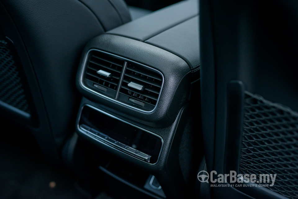 Mercedes-Benz GLE V167 (2019) Interior