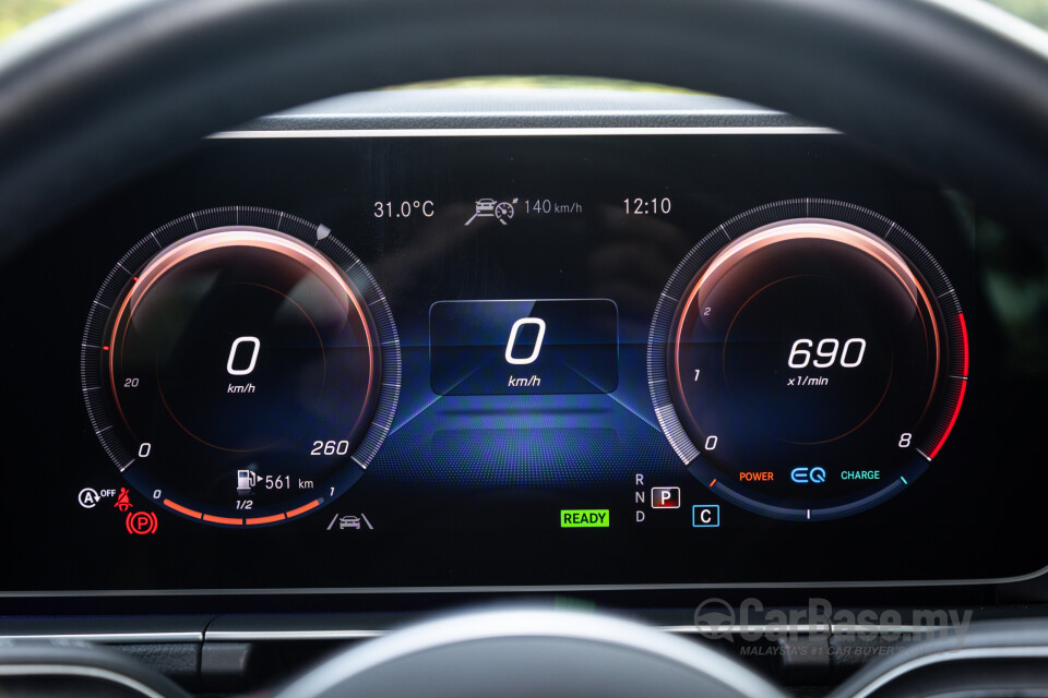 Mercedes-Benz GLE V167 (2019) Interior