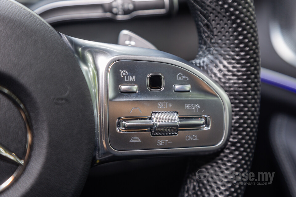 Mercedes-Benz GLE V167 (2019) Interior