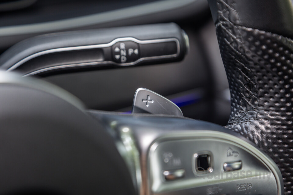Mercedes-Benz GLE V167 (2019) Interior