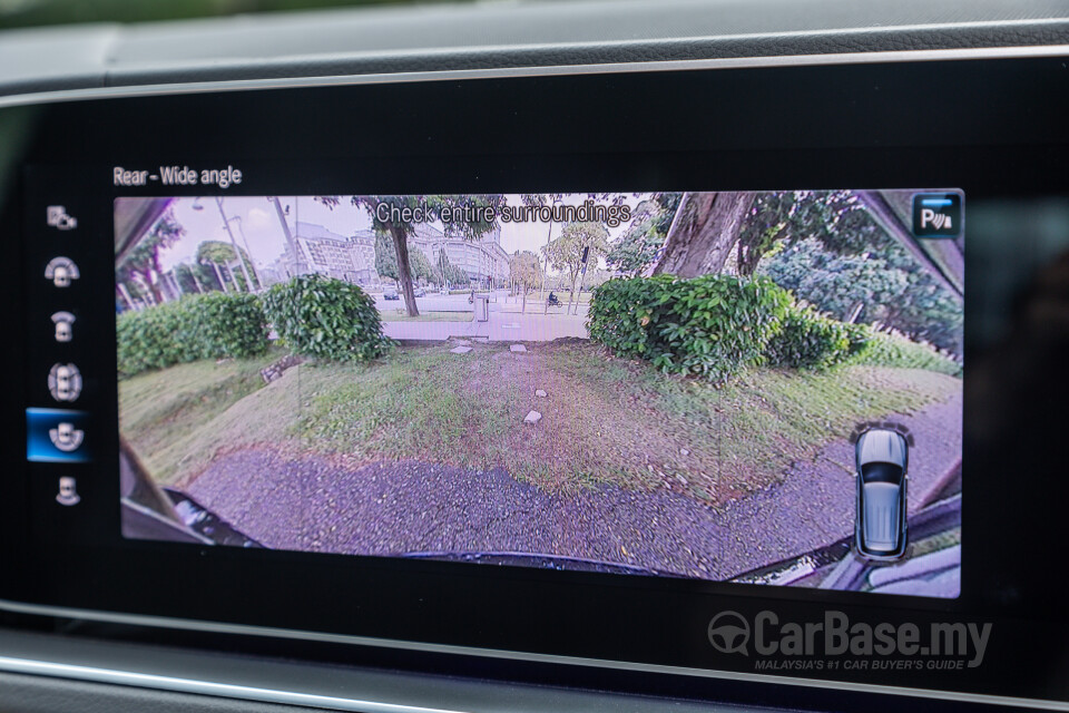 Mercedes-Benz GLE V167 (2019) Interior