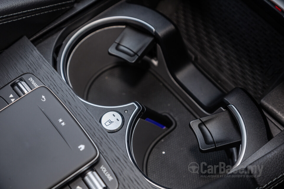 Mercedes-Benz GLE V167 (2019) Interior