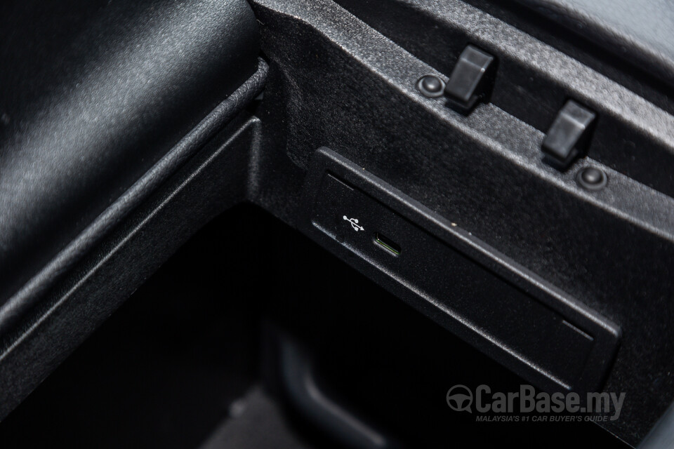 Mercedes-Benz GLE V167 (2019) Interior