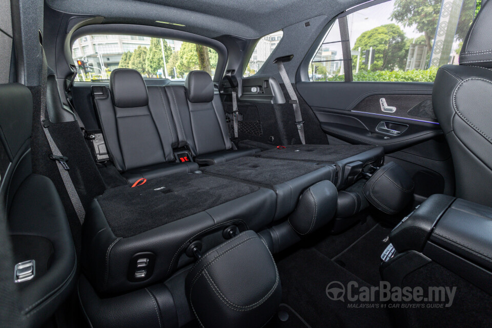 Mercedes-Benz GLE V167 (2019) Interior