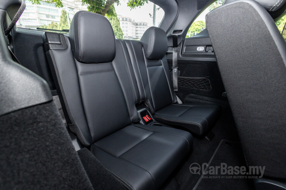 Mercedes-Benz GLE V167 (2019) Interior