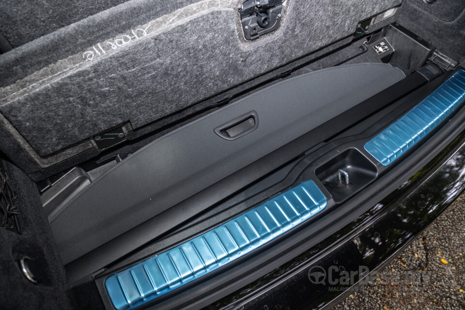 Mercedes-Benz GLE V167 (2019) Interior