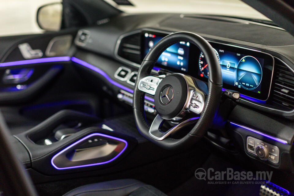 Mercedes-Benz GLE V167 (2019) Interior