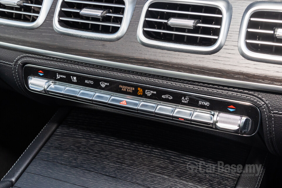 Mercedes-Benz GLE V167 Facelift (2024) Interior