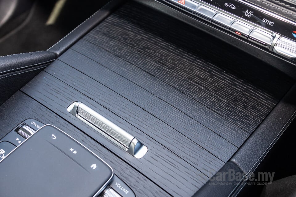 Mercedes-Benz GLE V167 Facelift (2024) Interior