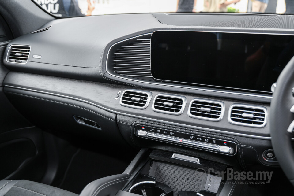 Mercedes-Benz GLE V167 Facelift (2024) Interior