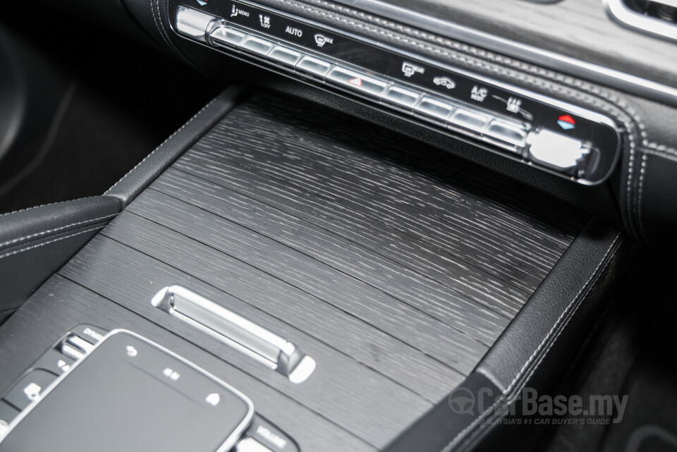 Mercedes-Benz GLE V167 Facelift (2024) Interior