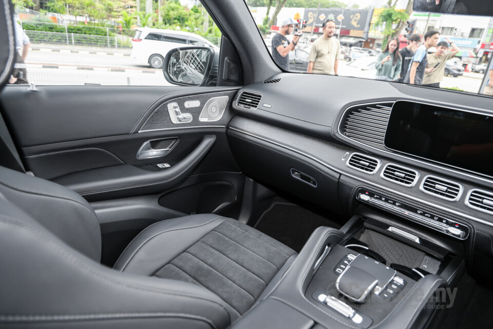 Mercedes-Benz GLE V167 Facelift (2024) Interior