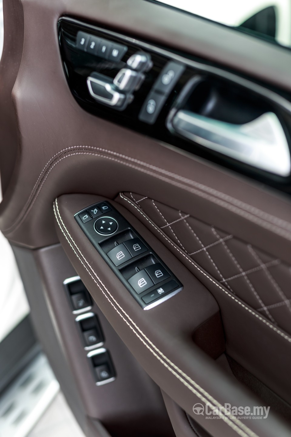 Mercedes-Benz GLS X166 Facelift (2016) Interior
