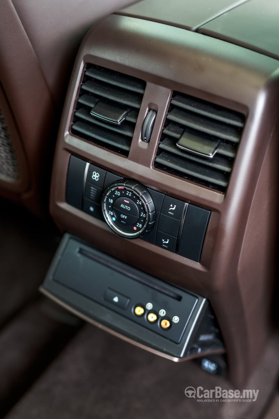 Mercedes-Benz GLS X166 Facelift (2016) Interior