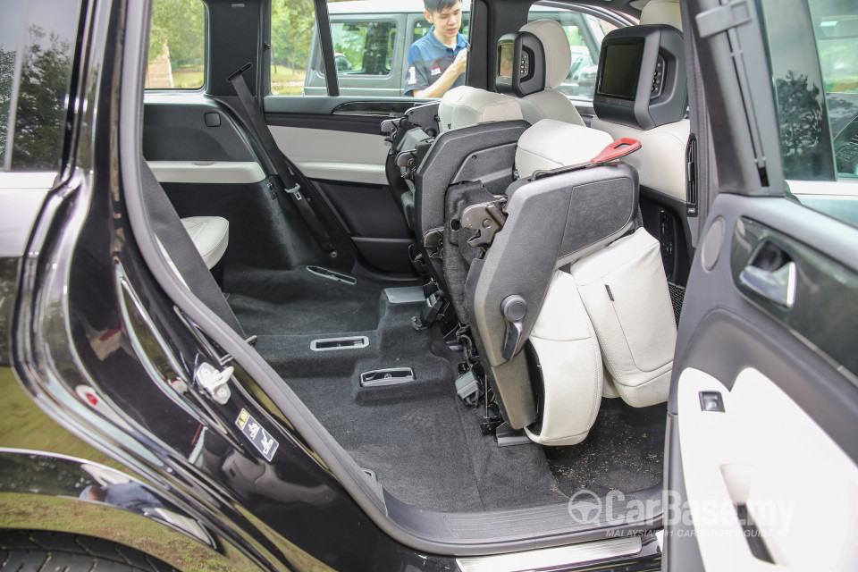 Mercedes-Benz GLS X166 Facelift (2016) Interior