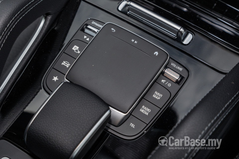 Mercedes-Benz GLS X167 (2020) Interior