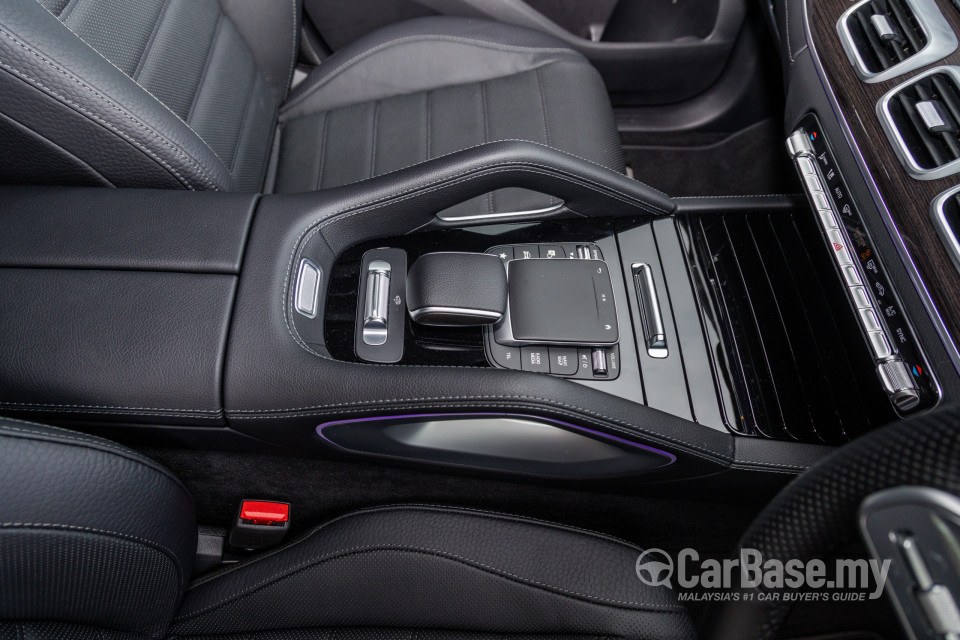 Mercedes-Benz GLS X167 (2020) Interior