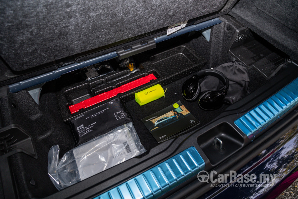 Mercedes-Benz GLS X167 (2020) Interior
