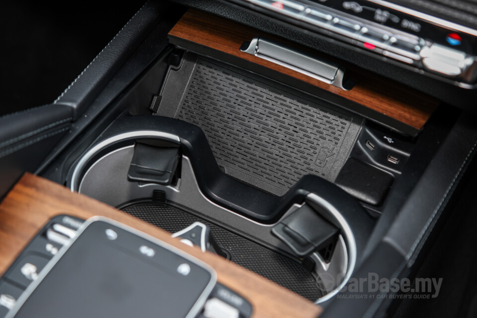 Mercedes-Benz GLS X167 Facelift (2024) Interior