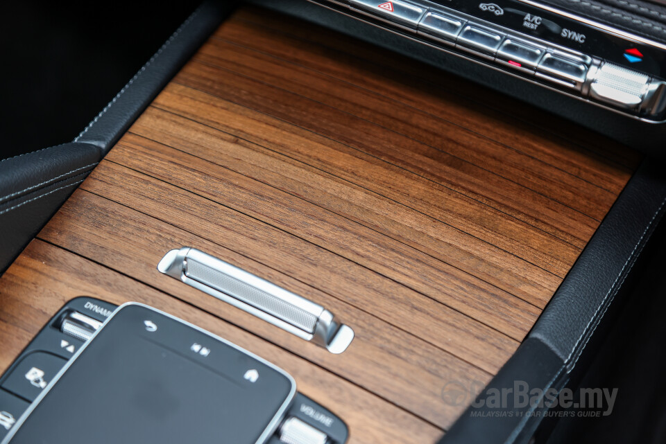 Mercedes-Benz GLS X167 Facelift (2024) Interior