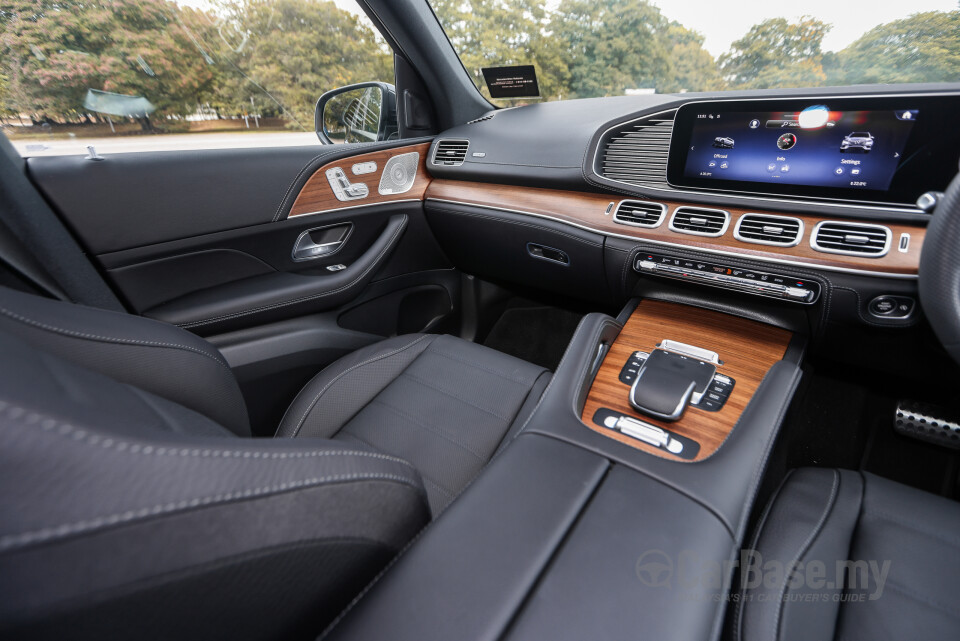 Mercedes-Benz GLS X167 Facelift (2024) Interior
