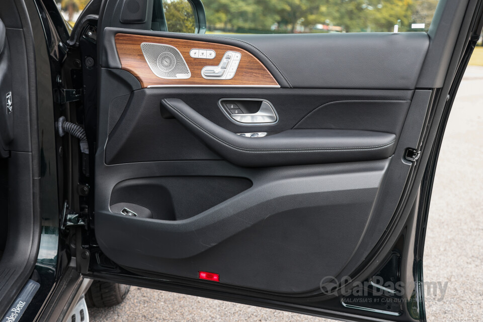 Mercedes-Benz GLS X167 Facelift (2024) Interior