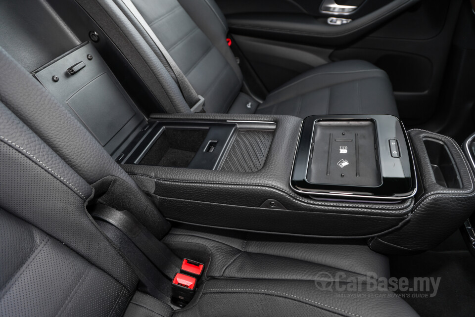 Mercedes-Benz GLS X167 Facelift (2024) Interior