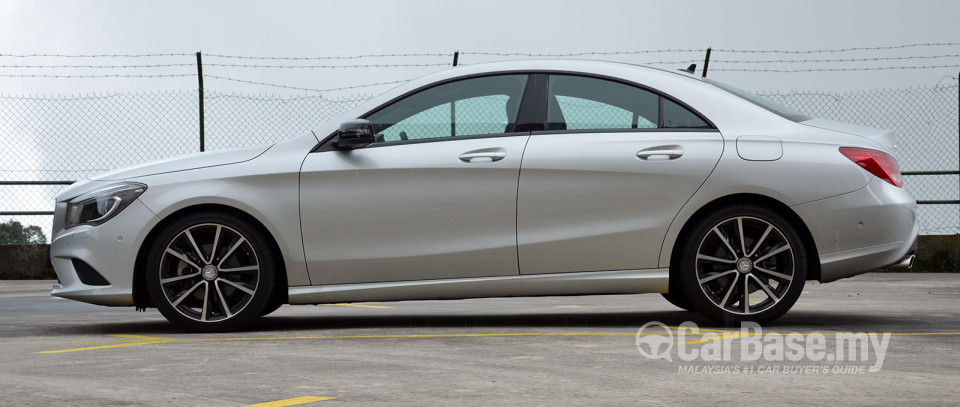 Mercedes-Benz CLA C117 (2014) Exterior