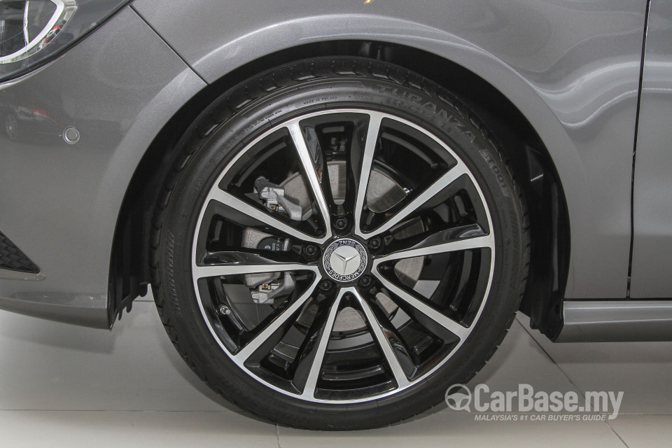Mercedes-Benz CLA C117 (2014) Exterior