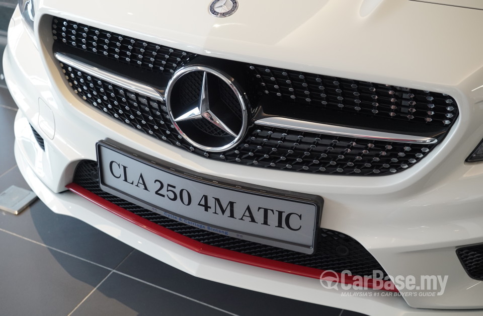 Mercedes-Benz CLA C117 (2014) Exterior