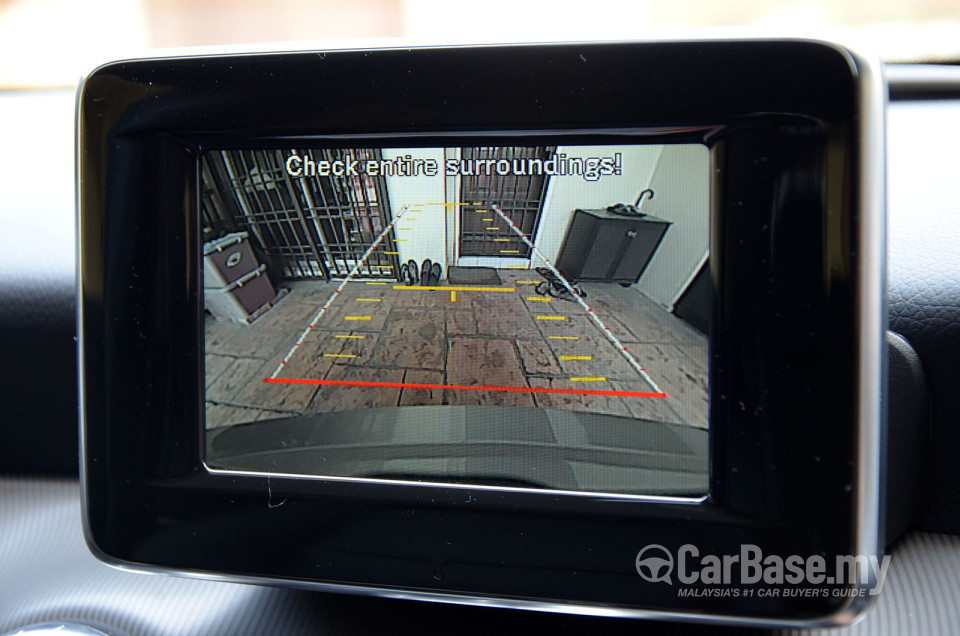 Mercedes-Benz CLA C117 (2014) Interior