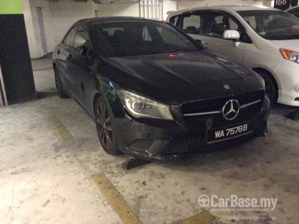 Mercedes-Benz CLA C117 (2014) User
