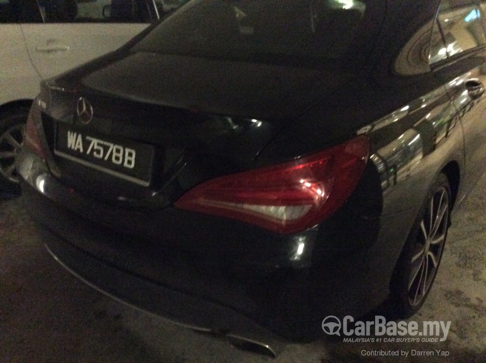 Mercedes-Benz CLA C117 (2014) User