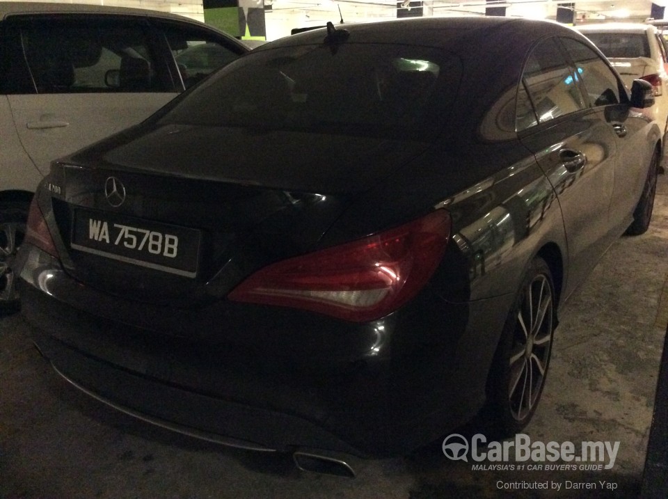 Mercedes-Benz CLA C117 (2014) User