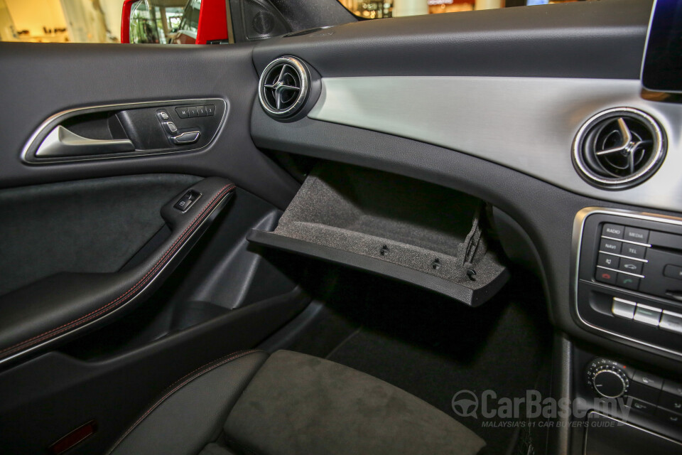 Volkswagen Vento Mk5 facelift (2016) Interior