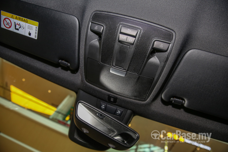 Mercedes-Benz CLA C117 Facelift (2016) Interior