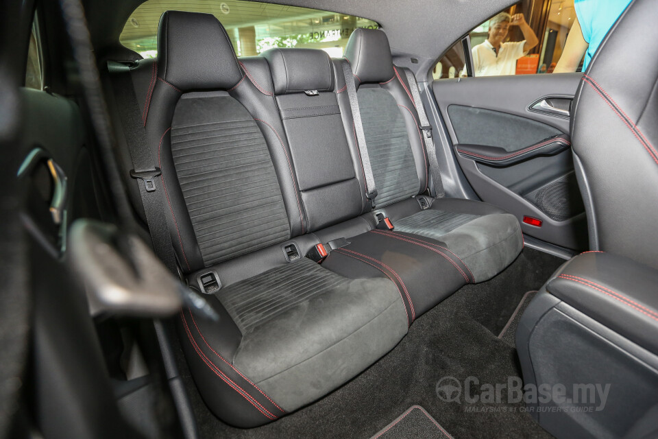 Mitsubishi ASX Mk1 Facelift (2013) Interior