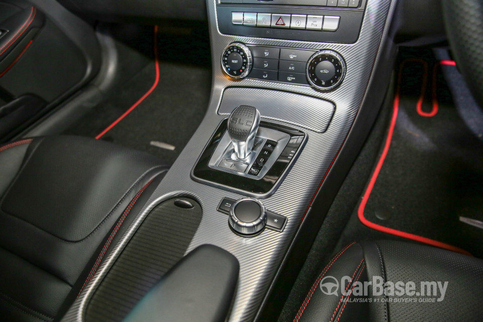 Mercedes-Benz SLC R172 Facelift (2016) Interior