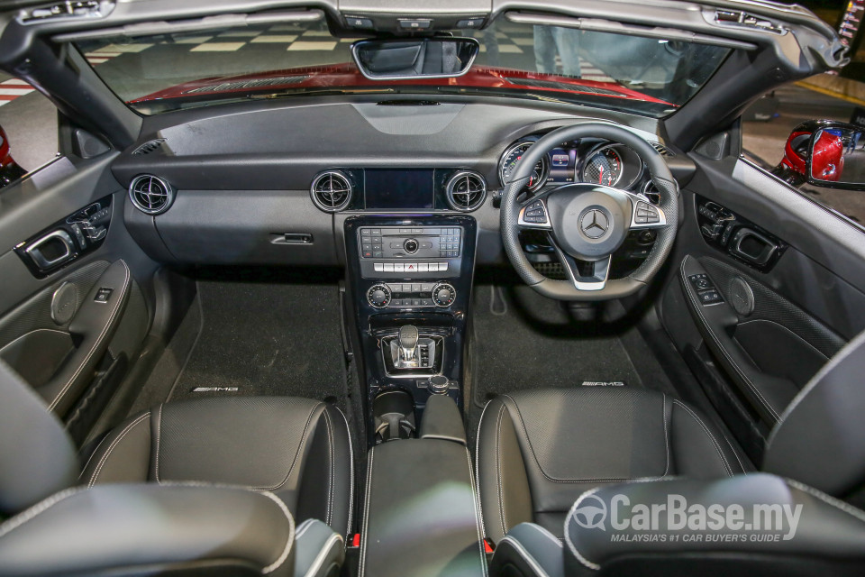 Mercedes-Benz SLC R172 Facelift (2016) Interior