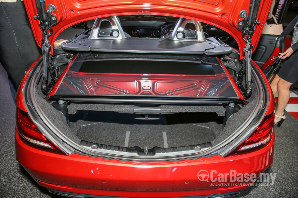 Mercedes-Benz SLC R172 Facelift (2016) Interior
