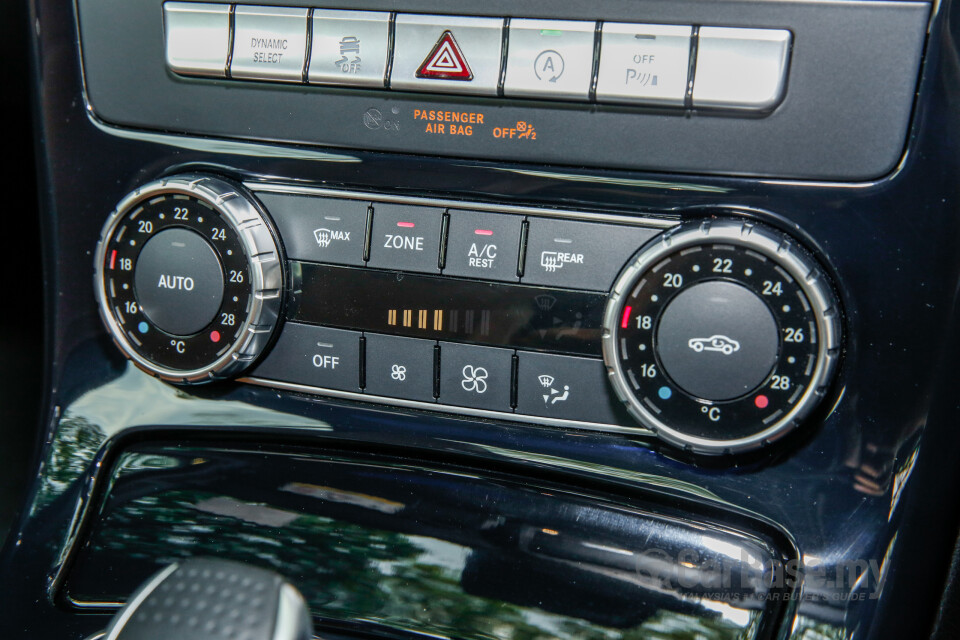 Mazda MX-5 ND (2015) Interior