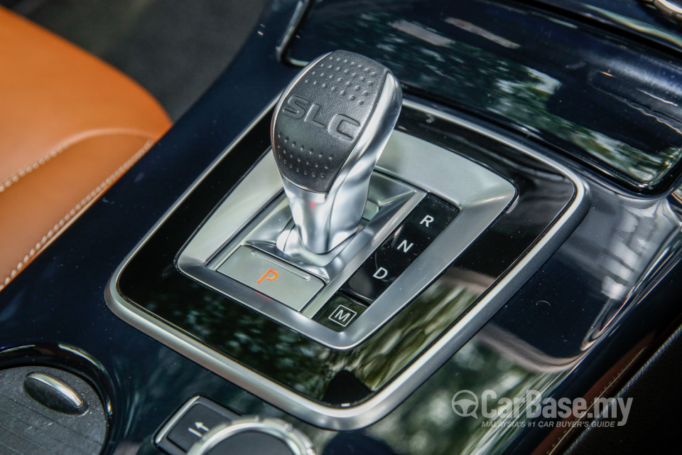 Mercedes-Benz SLC R172 Facelift (2016) Interior